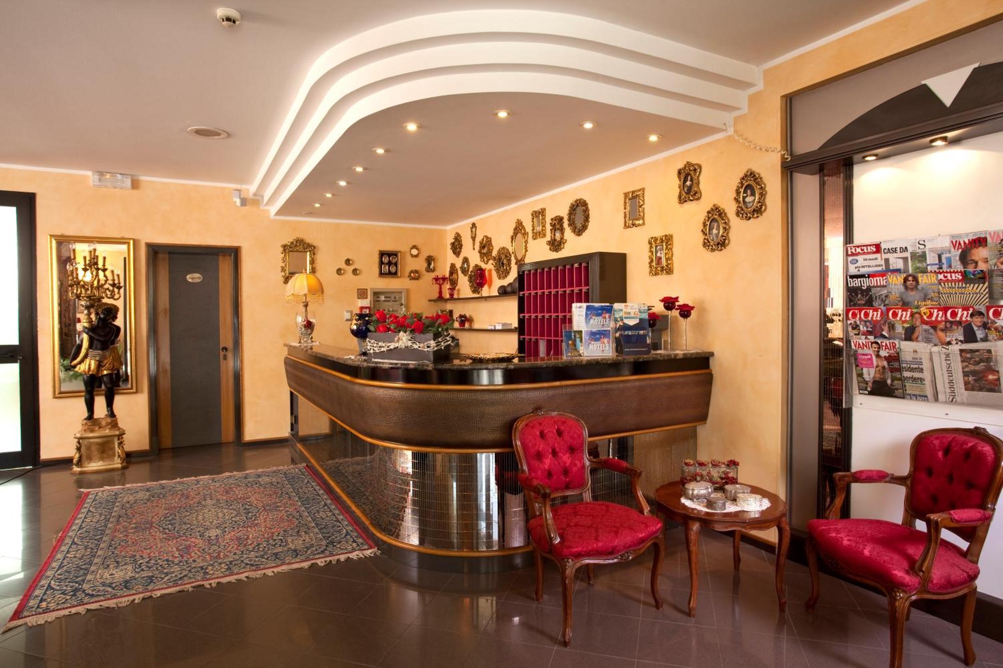 Hotel Capitol San Mauro Mare المظهر الخارجي الصورة